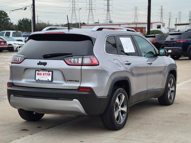 used 2020 Jeep Cherokee car, priced at $18,995