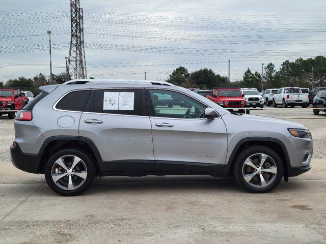 used 2020 Jeep Cherokee car, priced at $18,995