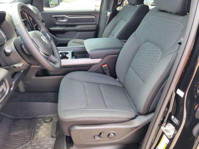 new 2025 Ram 1500 car, priced at $44,562