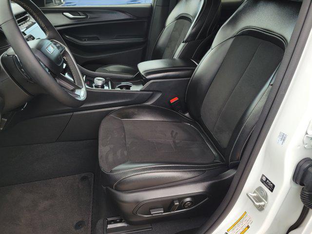 used 2024 Jeep Grand Cherokee car, priced at $31,678