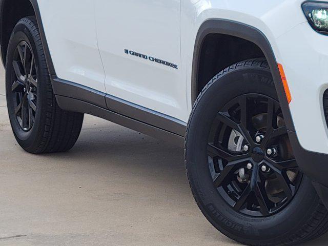 used 2024 Jeep Grand Cherokee car, priced at $31,678