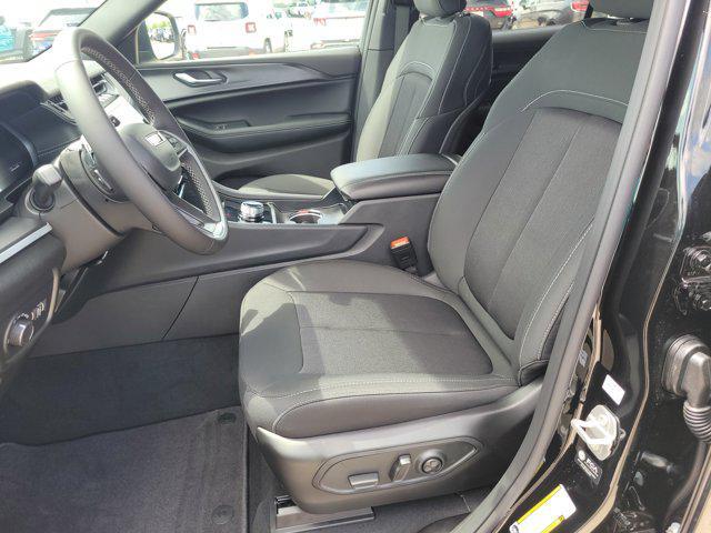 new 2025 Jeep Grand Cherokee L car, priced at $32,358