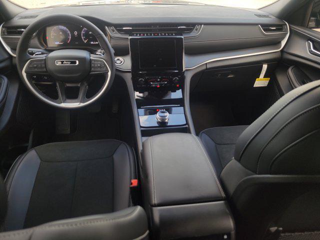 new 2025 Jeep Grand Cherokee L car, priced at $35,819