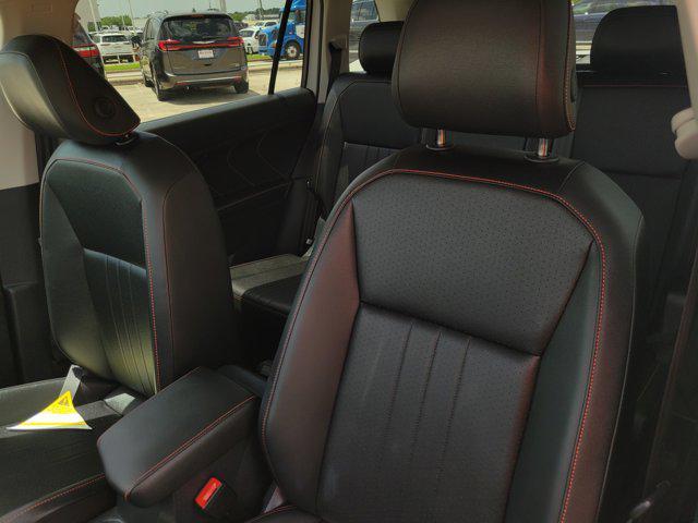 used 2024 Volkswagen Tiguan car, priced at $25,999