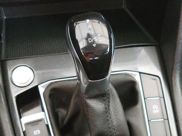 used 2024 Volkswagen Tiguan car, priced at $25,999