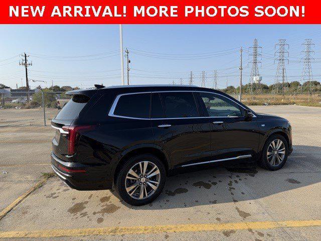 used 2020 Cadillac XT6 car, priced at $26,376