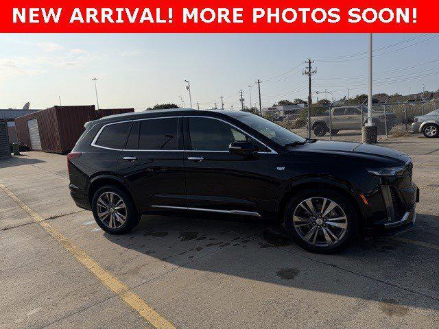 used 2020 Cadillac XT6 car, priced at $26,376