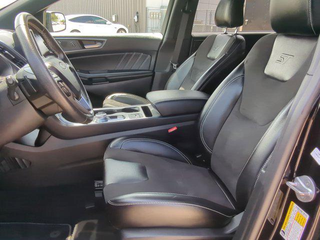 used 2023 Ford Edge car, priced at $30,453