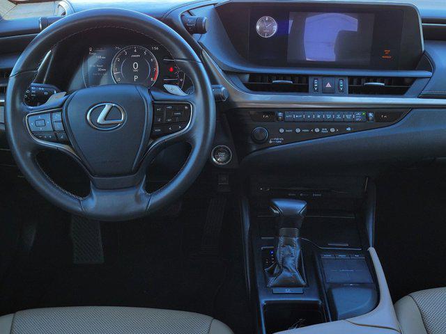 used 2019 Lexus ES 350 car, priced at $24,999