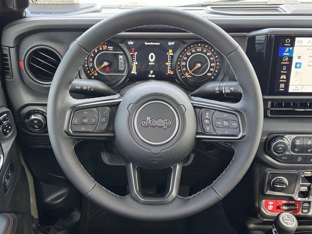 new 2025 Jeep Gladiator car, priced at $43,918