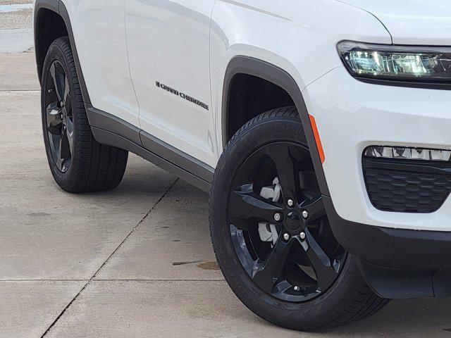 new 2025 Jeep Grand Cherokee car, priced at $36,057