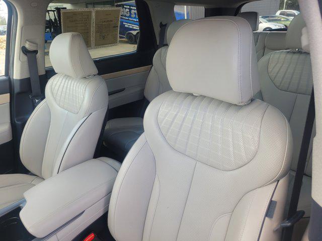 used 2024 Hyundai Palisade car, priced at $32,772