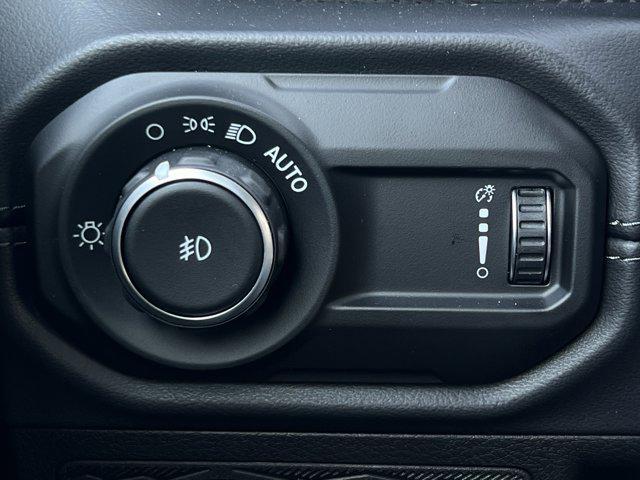 new 2025 Jeep Wrangler car, priced at $55,433
