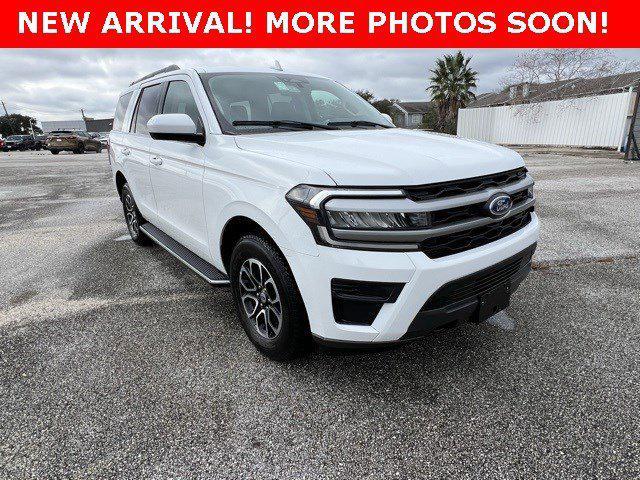 used 2022 Ford Expedition car, priced at $41,500