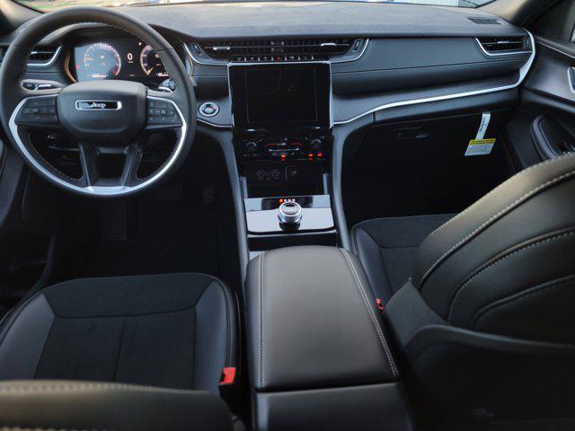 new 2025 Jeep Grand Cherokee L car, priced at $35,819