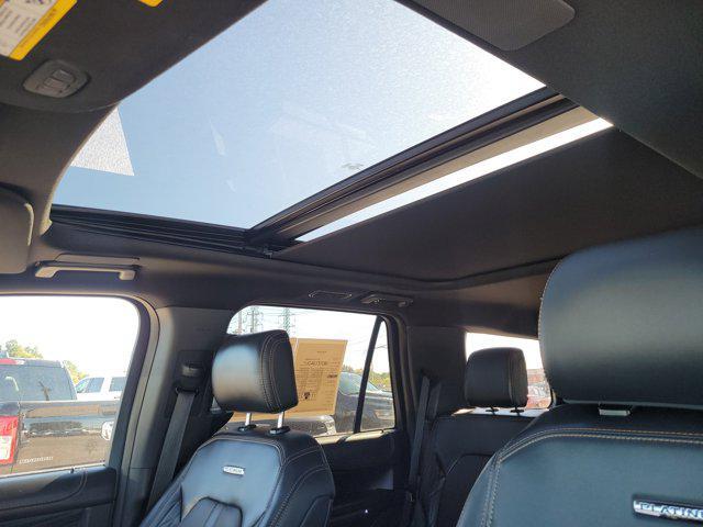 used 2024 Ford Expedition car, priced at $60,686