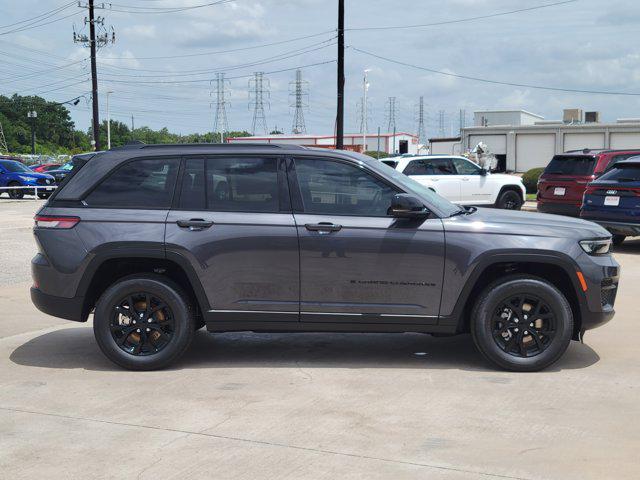 new 2025 Jeep Grand Cherokee car, priced at $33,784