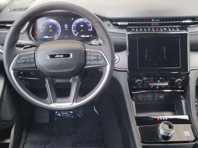 new 2025 Jeep Grand Cherokee car, priced at $33,784