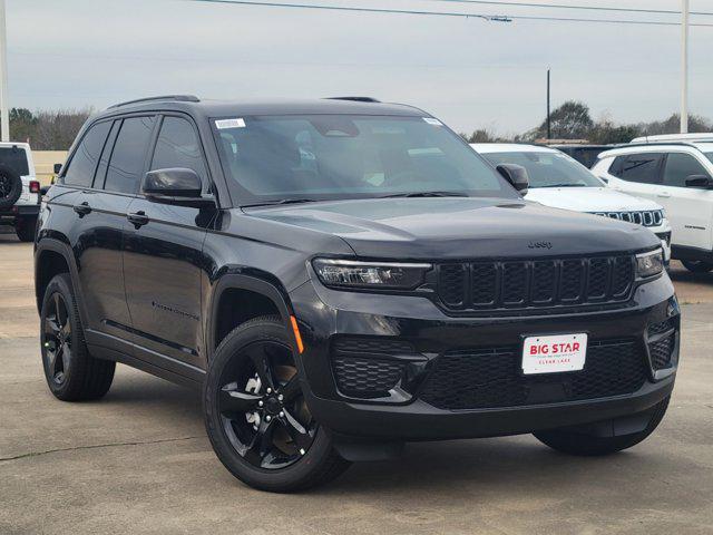 new 2025 Jeep Grand Cherokee car, priced at $37,184