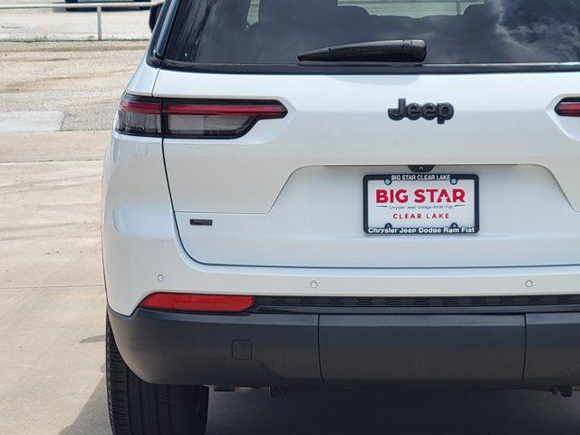 used 2022 Jeep Grand Cherokee L car, priced at $30,653