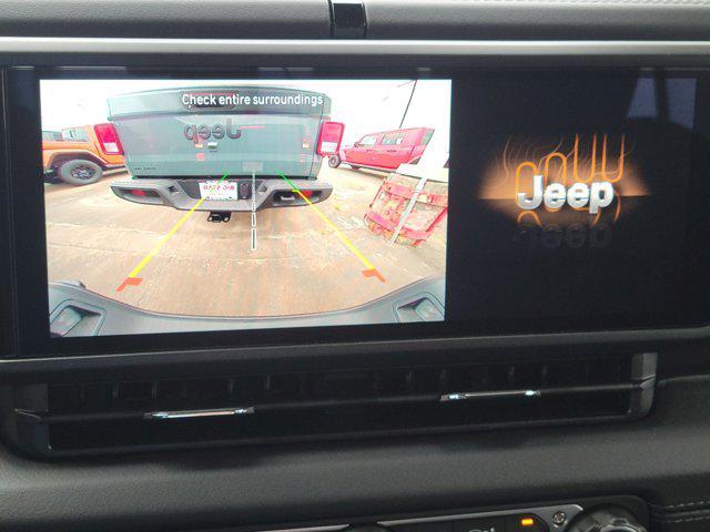 new 2025 Jeep Gladiator car, priced at $38,090