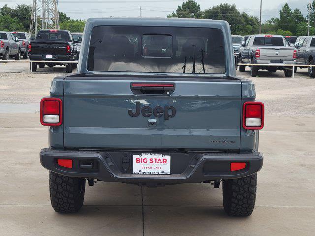 new 2025 Jeep Gladiator car, priced at $38,090