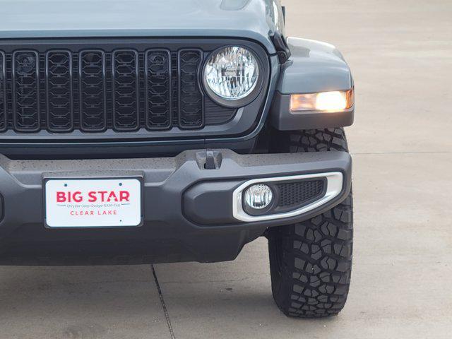 new 2025 Jeep Gladiator car, priced at $38,090