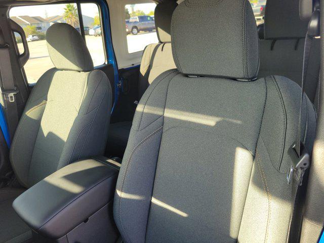 new 2025 Jeep Wrangler car, priced at $35,567