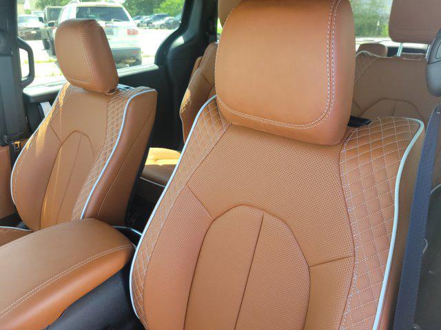 new 2025 Chrysler Pacifica car, priced at $49,363