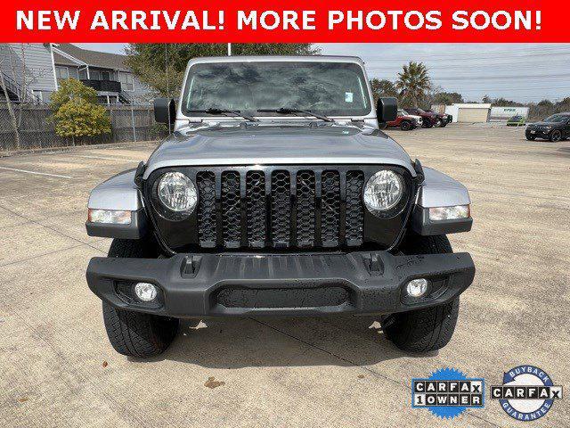 used 2021 Jeep Gladiator car, priced at $29,435