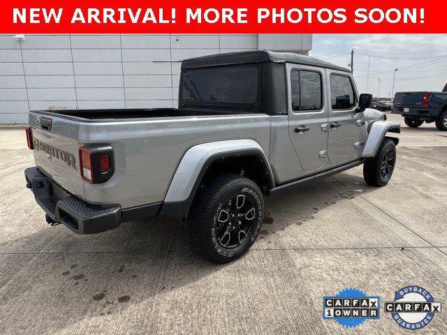 used 2021 Jeep Gladiator car, priced at $29,435