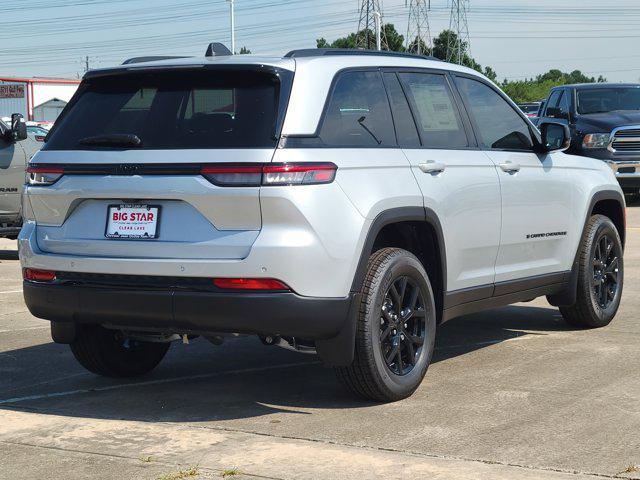 new 2025 Jeep Grand Cherokee car, priced at $35,680