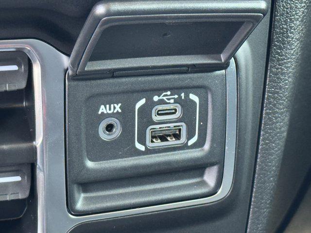 new 2025 Jeep Wrangler car, priced at $46,664