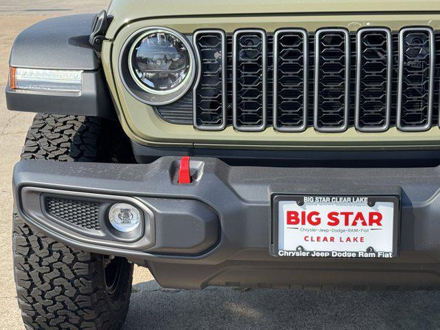 new 2025 Jeep Wrangler car, priced at $46,664