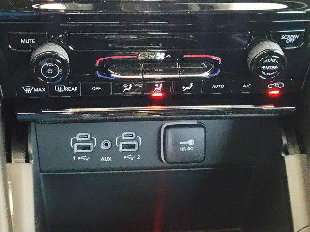 new 2025 Jeep Grand Cherokee car, priced at $31,300