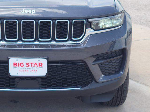 new 2025 Jeep Grand Cherokee car, priced at $31,300