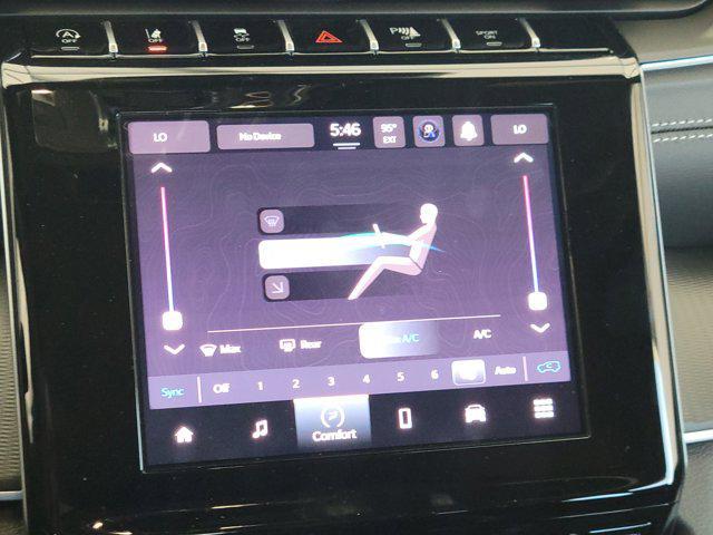 new 2025 Jeep Grand Cherokee car, priced at $31,300