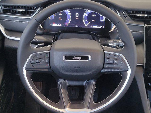new 2025 Jeep Grand Cherokee car, priced at $31,300