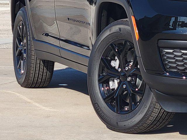 new 2025 Jeep Grand Cherokee L car, priced at $34,726