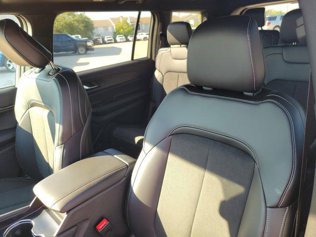 new 2025 Jeep Grand Cherokee L car, priced at $34,726