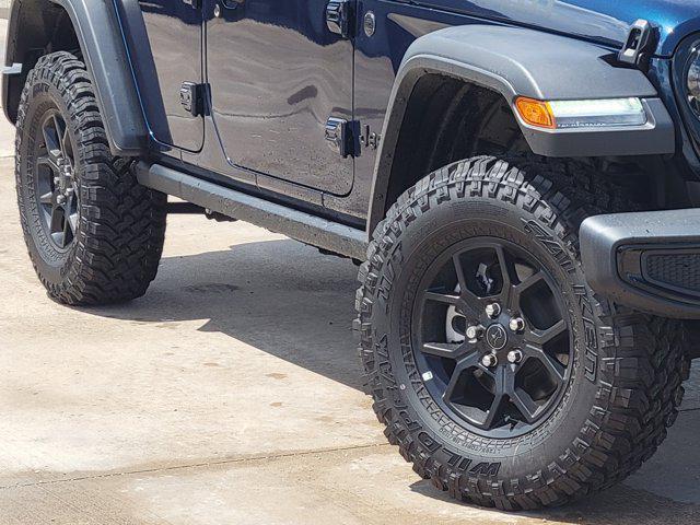 new 2025 Jeep Wrangler car, priced at $45,633