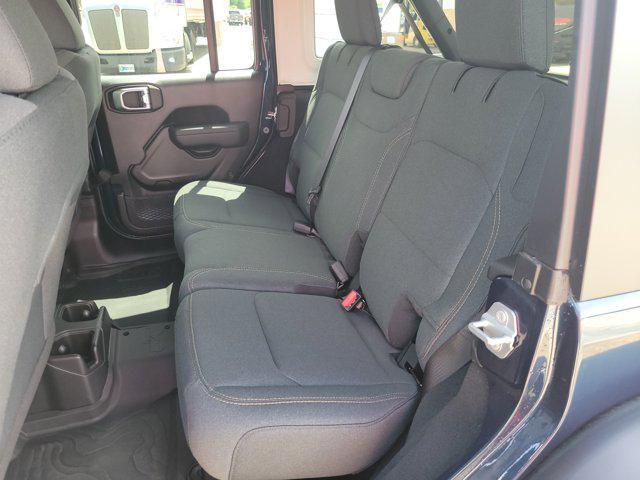 new 2025 Jeep Wrangler car, priced at $45,633