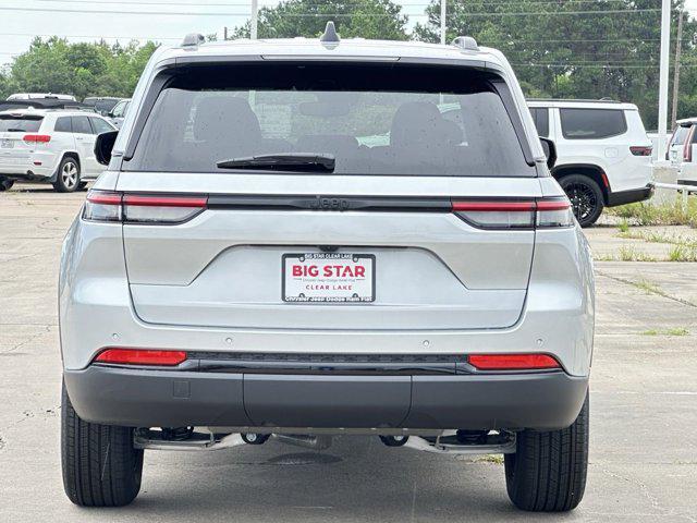 new 2024 Jeep Grand Cherokee car, priced at $34,835