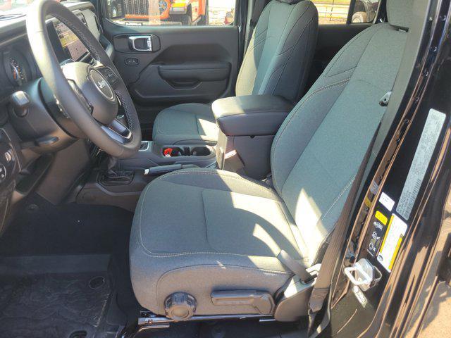 new 2025 Jeep Gladiator car, priced at $39,594