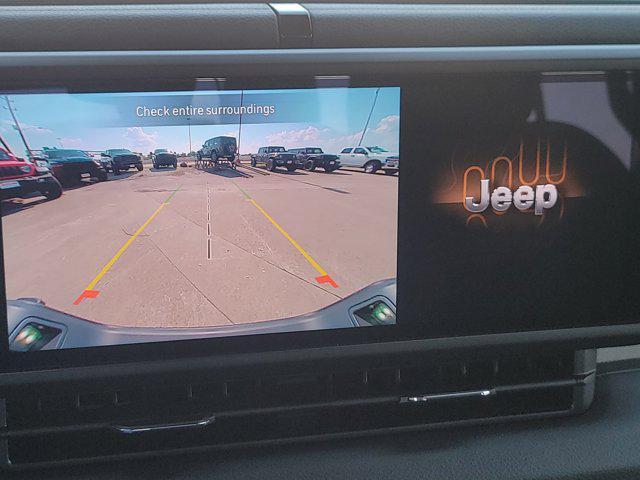 new 2025 Jeep Gladiator car, priced at $39,594