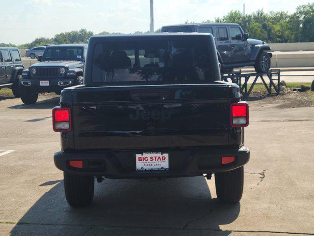 new 2025 Jeep Gladiator car, priced at $39,594