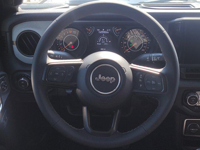 new 2025 Jeep Gladiator car, priced at $39,594