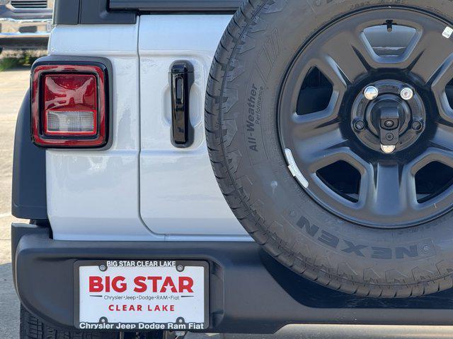 new 2025 Jeep Wrangler car, priced at $32,250