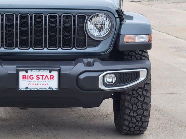new 2025 Jeep Gladiator car, priced at $37,217