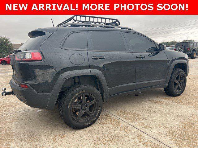 used 2020 Jeep Cherokee car, priced at $17,499